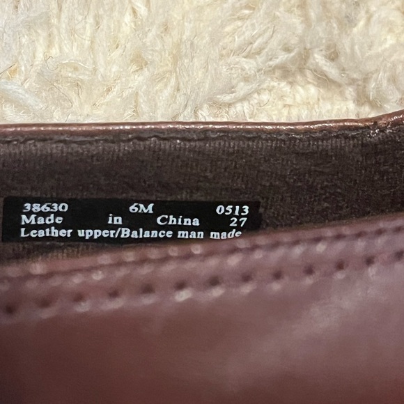 NWOB Clarks Bendables Loafers Womens Size 6 Brown Leather Slip On - Picture 10 of 10